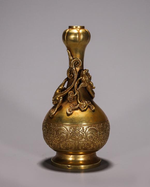 铜鎏金盘龙纹花口瓶