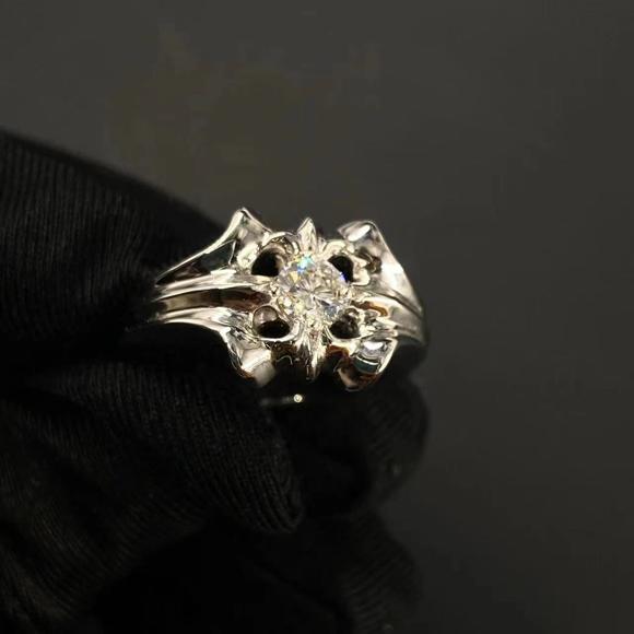 克罗心skt单钻白金戒指