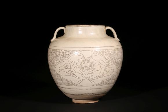 宋磁州窑花卉双耳罐