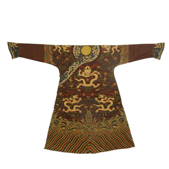 A RARE CHINESE IMPERIAL EMBROIDERED DRAGON ROBE_A RARE CHINESE IMPERIAL ...