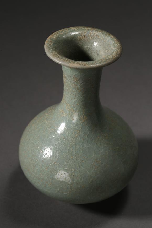 中国古代青瓷瓶ancientchineseceladonbottle