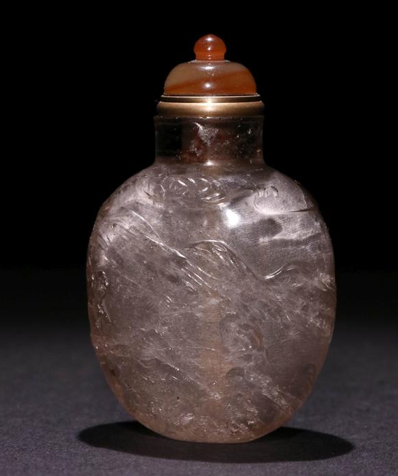 清代水晶山水意境鼻烟壶