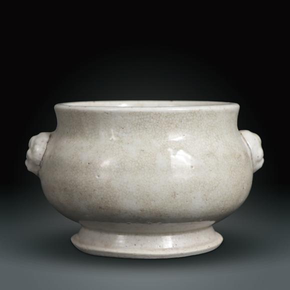 哥釉铺首香炉高清大图_易拍全球广东宜传古董珍玩-重要瓷器珍藏专场拍