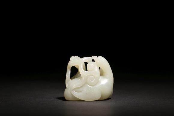 东京新日本白玉灵芝双鹅把件