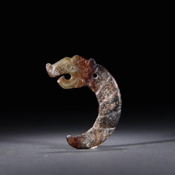 adragonshapedjadependant春秋龙形佩饰