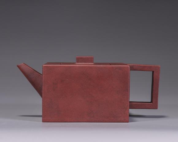 陈鸣远款方形紫砂壶