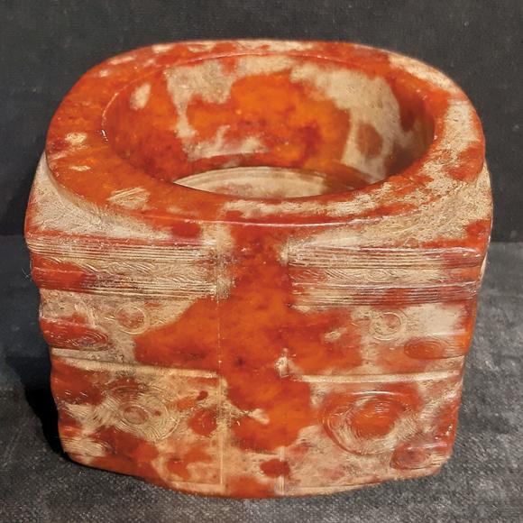 书画艺拍古玉琮