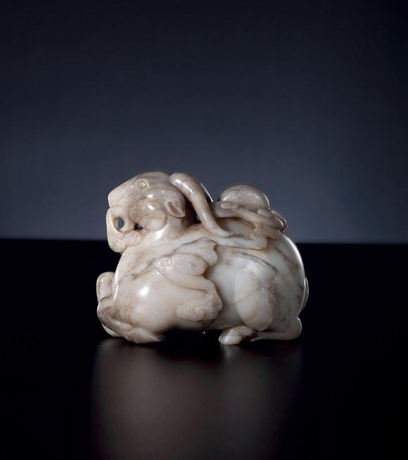 清乾隆 旧玉羊摆件